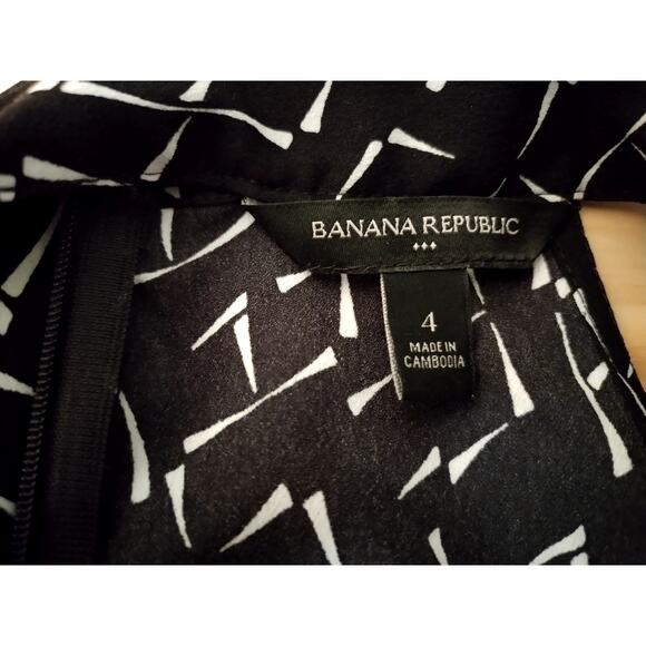 Banana Republic Womens Turtleneck Sleeveless Geometric Mini Dress Black Size 4 - Picture 8 of 8